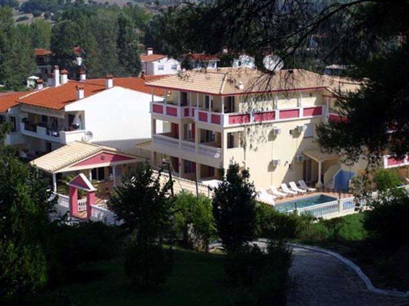 Calypso Hotel Siviri Bagian luar foto