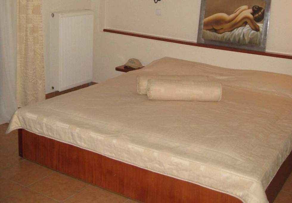 Calypso Hotel Siviri Bagian luar foto